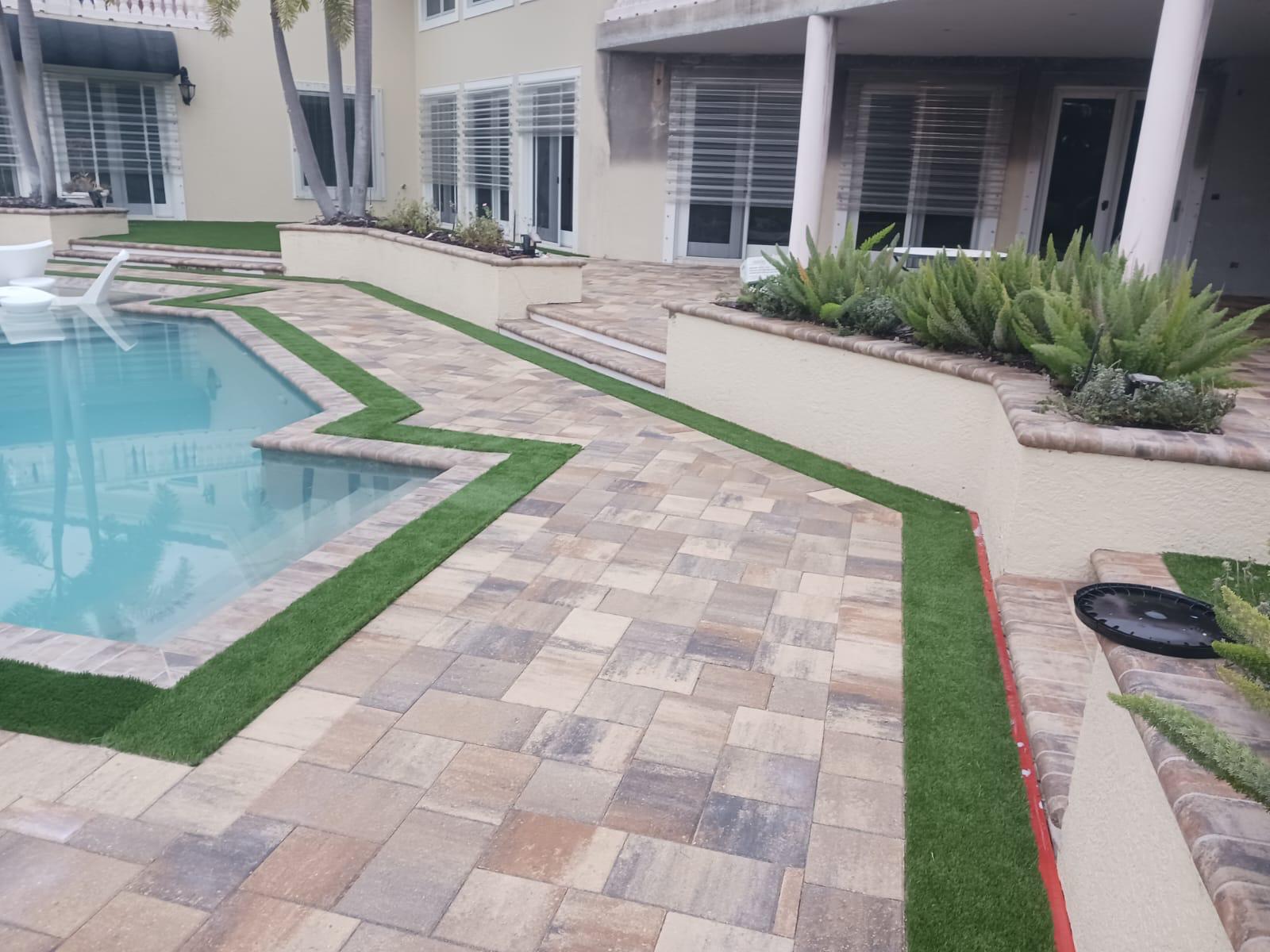 Designer Outdoor Layout